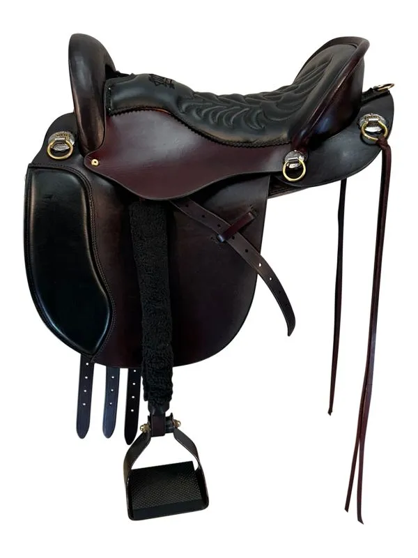 16-5inch-used-tucker-endruance-saddle-t49-15 16.5 Inch Used Tucker Endurance Saddle - Image 1