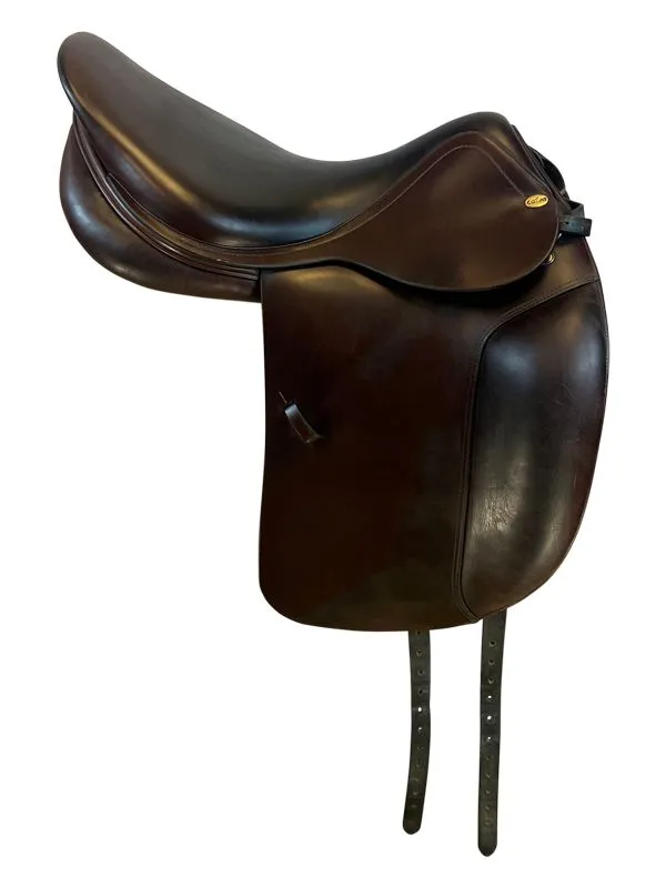 17-5inch-used-cobra-dressage-saddle-free-shipping-167 (1) 17.5 Inch Used Cobra Dressage Saddle - Image 1
