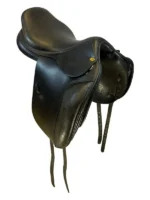 17.5 Inch Used Cobra Dressage Saddle - Image 2