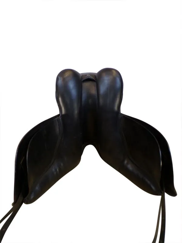 17-5inch-used-jrd-bella-dressage-saddle-43 17.5 Inch Used JRD Bella Dressage Saddle - Image 1